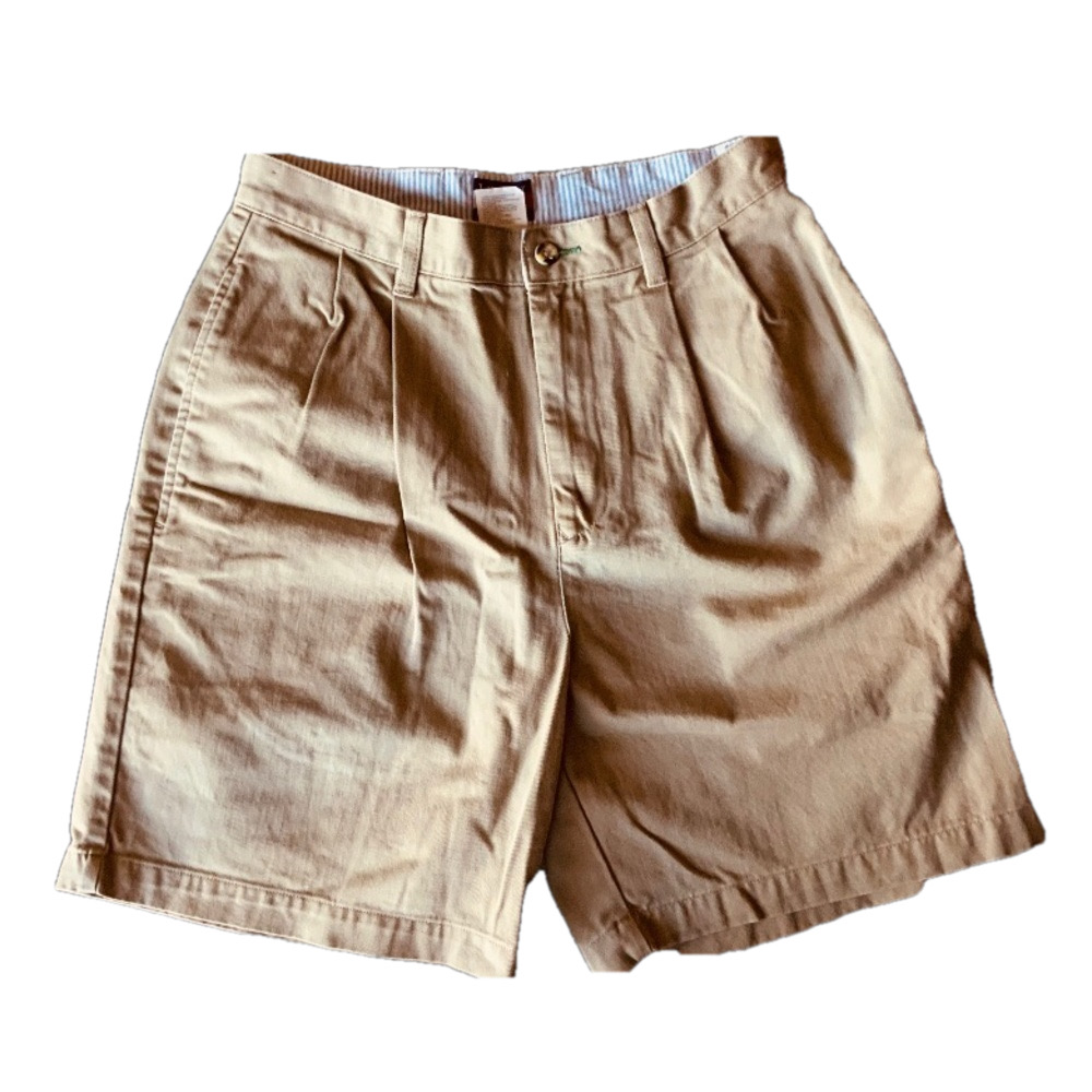 KHAKI Tommy Hilfiger shorts 19”‎ long 30’ waist